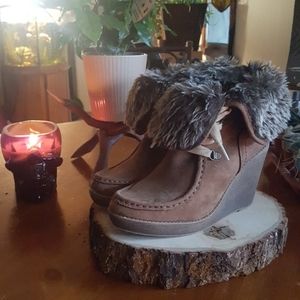 Mossimo Suade and Fur Boots